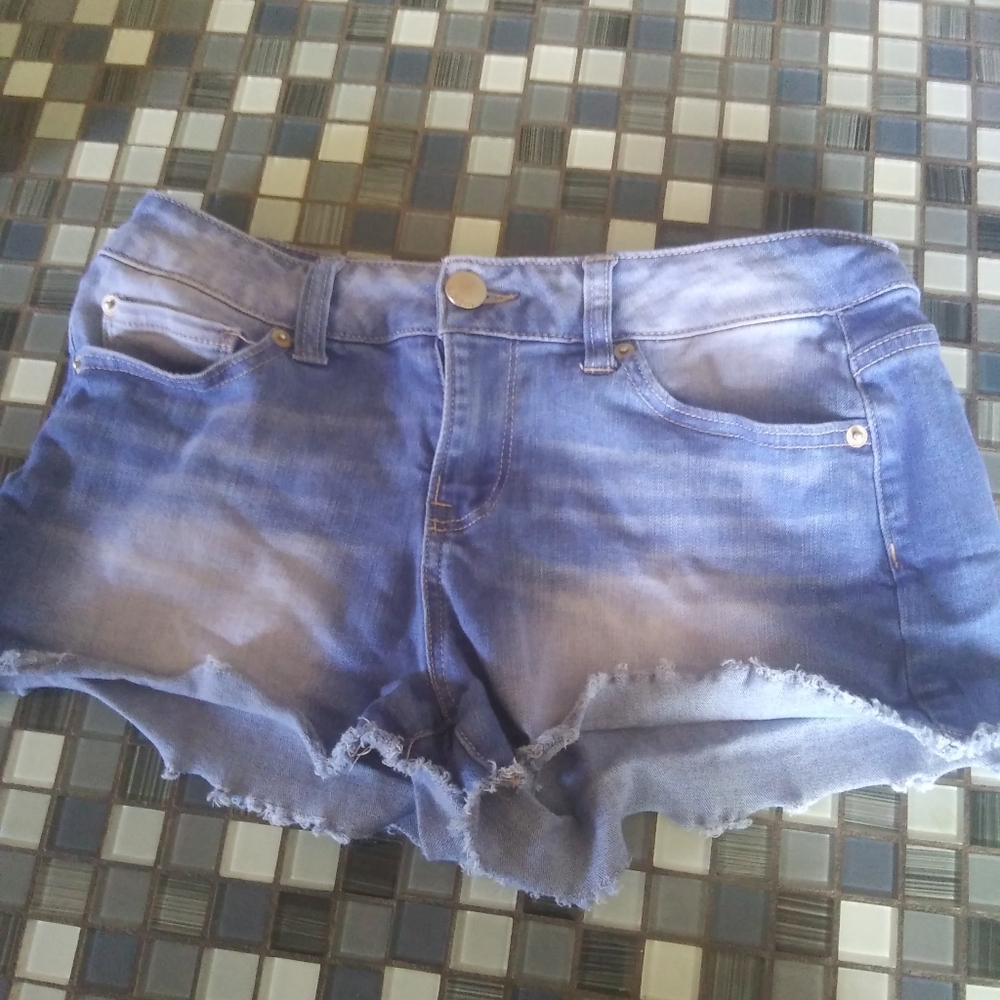No boundaries short shorts
